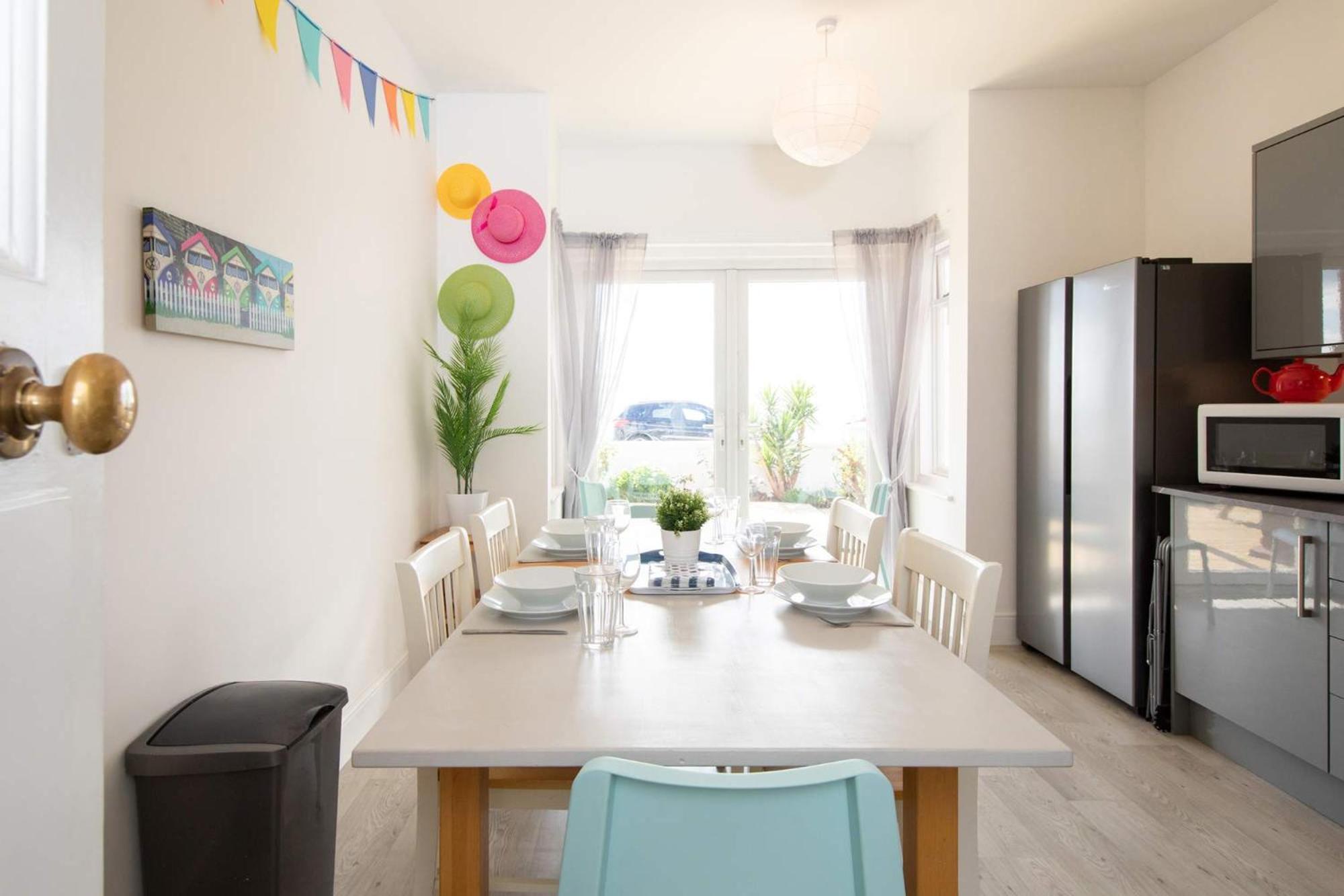 Absolute Beachfront With Decked Garden Oasis And Views Bognor Regis Ngoại thất bức ảnh